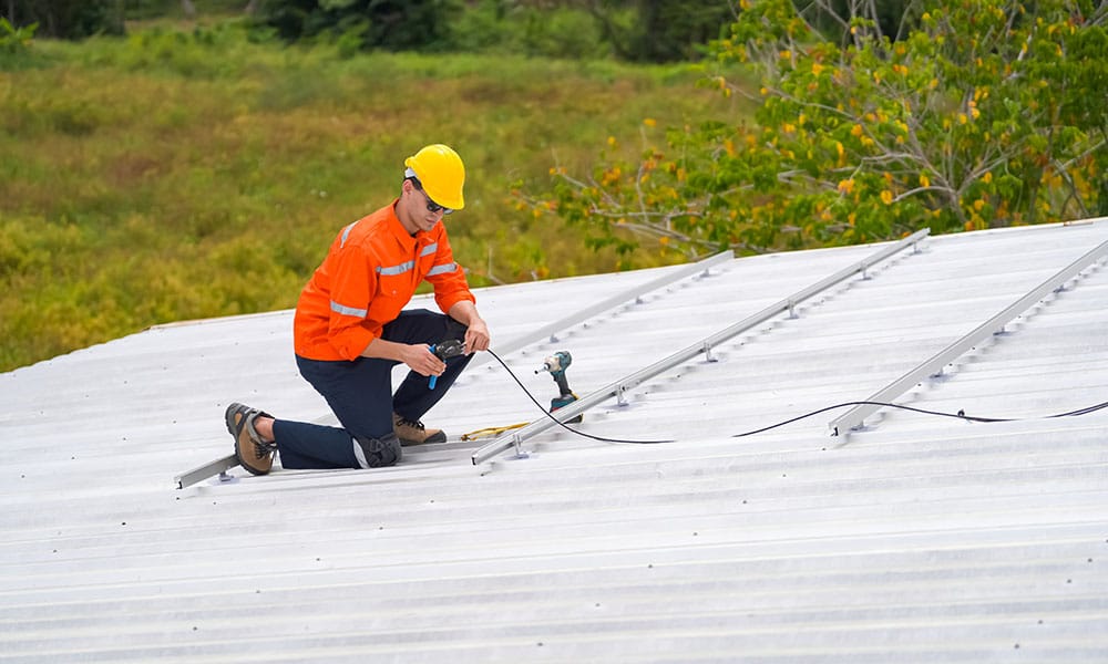 The costs to install a heated roof can vary based on the type of system, the size of the roof area.